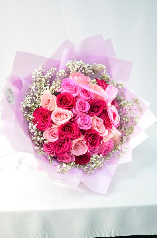 Pink rose bouquet
