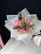 Pink rose bouquet