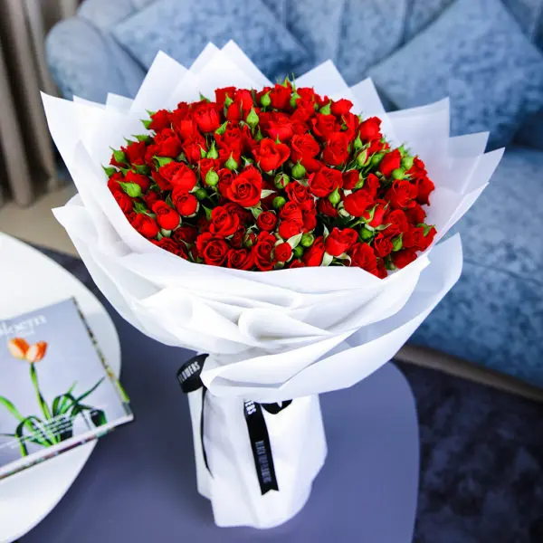 baby red roses Bouquet