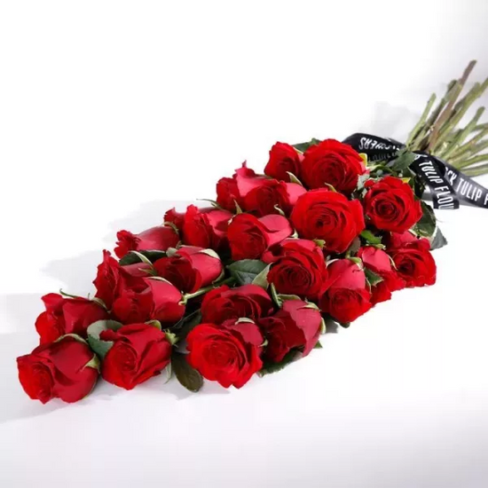 red rose hand bouquet 🌹🌹