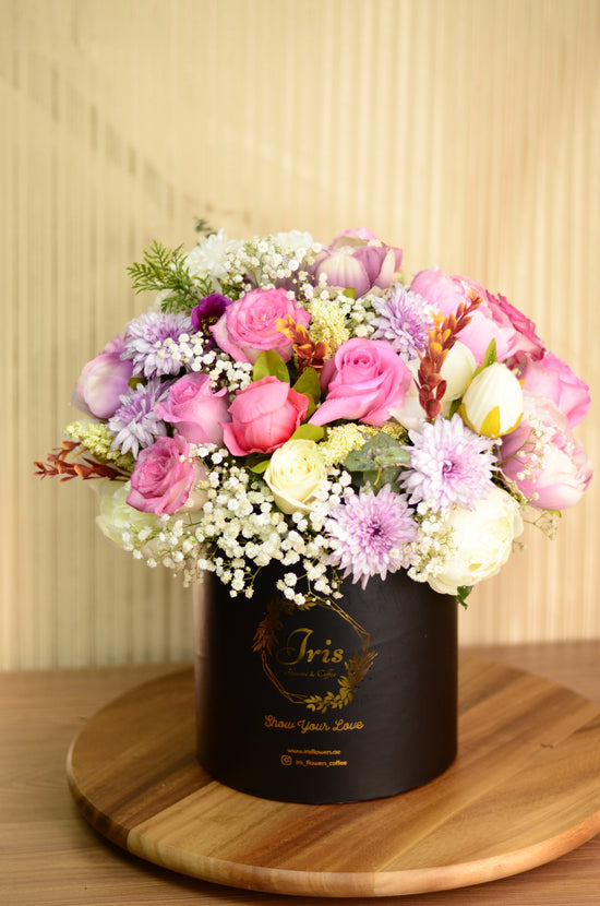 Pink flowers box